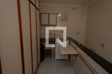 Casa à venda com 234m², 3 quartos e 5 vagasÁrea de Serviço