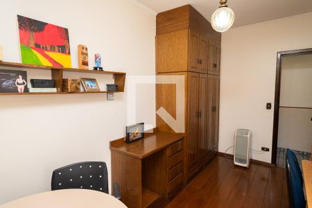 Casa à venda com 234m², 3 quartos e 5 vagasQuarto 2