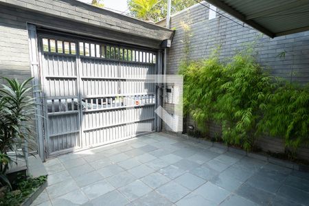 Casa à venda com 234m², 3 quartos e 5 vagasGaragem 