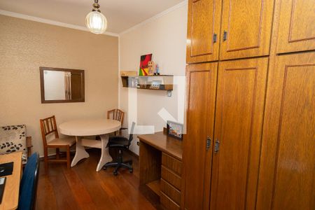 Casa à venda com 234m², 3 quartos e 5 vagasQuarto 2