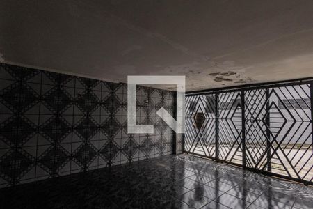 Casa à venda com 300m², 4 quartos e 2 vagas Casa à venda com 300m², 4 quartos e 2 vagasGaragem