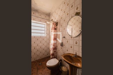 Casa à venda com 300m², 4 quartos e 2 vagas Casa à venda com 300m², 4 quartos e 2 vagasSuite