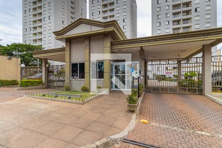 Apartamento para alugar com 70m², 3 quartos e 1 vagaFachada e portaria