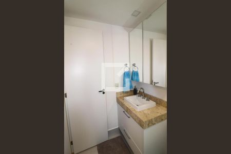 Apartamento à venda com 106m², 3 quartos e 2 vagas Apartamento à venda com 106m², 3 quartos e 2 vagasBanheiro da Suíte 3