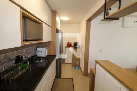 Apartamento à venda com 106m², 3 quartos e 2 vagas Apartamento à venda com 106m², 3 quartos e 2 vagasCozinha