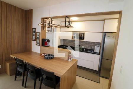 Apartamento à venda com 106m², 3 quartos e 2 vagas Apartamento à venda com 106m², 3 quartos e 2 vagasCozinha