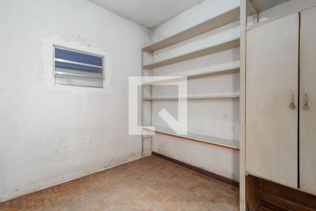 Casa à venda com 304m², 4 quartos e 5 vagasQuarto de Serviço