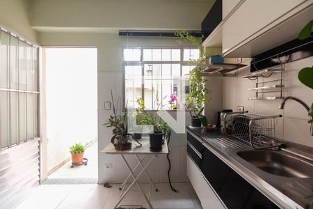 Casa à venda com 122m², 3 quartos e 3 vagasSala e Cozinha - Edícula 