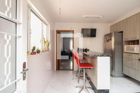 Casa à venda com 122m², 3 quartos e 3 vagasCozinha 