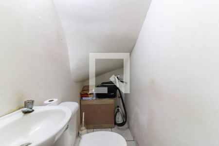 Casa à venda com 82m², 2 quartos e 2 vagasLavabo