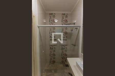 Casa de condomínio para alugar com 460m², 5 quartos e 4 vagasBanheiro da Suíte 2