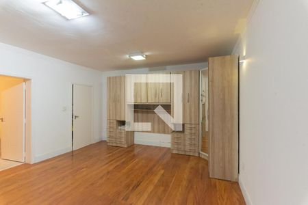 Casa de condomínio para alugar com 460m², 5 quartos e 4 vagasSuíte 4