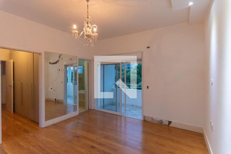 Casa de condomínio para alugar com 460m², 5 quartos e 4 vagasSuíte 1