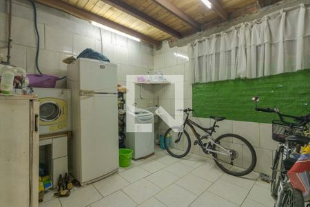 Casa à venda com 200m², 3 quartos e 1 vagaÁrea de Serviço