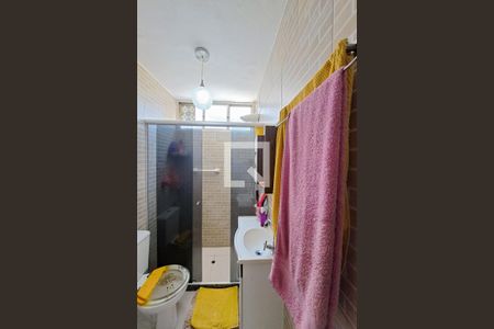 Apartamento à venda com 65m², 2 quartos e 1 vagaBanheiro Social