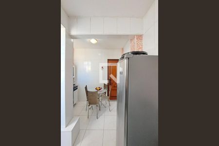 Apartamento à venda com 65m², 2 quartos e 1 vagaCozinha