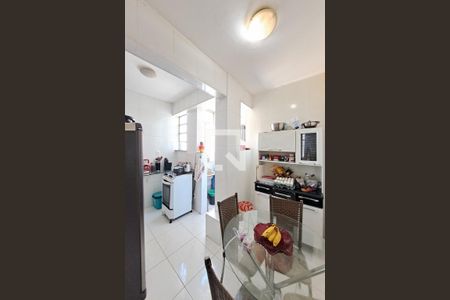 Apartamento à venda com 65m², 2 quartos e 1 vagaCozinha