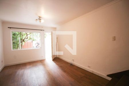 Sala de casa para alugar com 2 quartos, 90m² em Jardim Taquaral, São Paulo