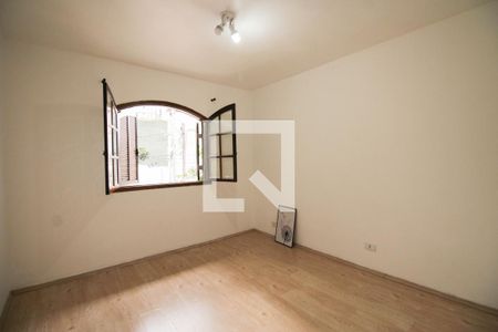 Quarto 2 de casa para alugar com 2 quartos, 90m² em Jardim Taquaral, São Paulo