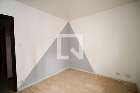 Quarto 2 de casa para alugar com 2 quartos, 90m² em Jardim Taquaral, São Paulo