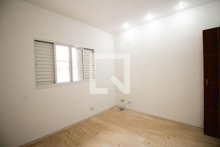 Quarto 1 de casa para alugar com 2 quartos, 90m² em Jardim Taquaral, São Paulo