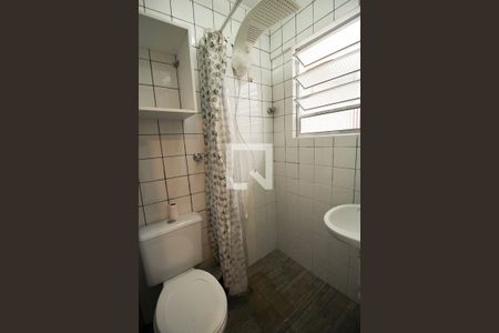 Casa para alugar com 90m², 2 quartos e 1 vagaBanheiro de serviço