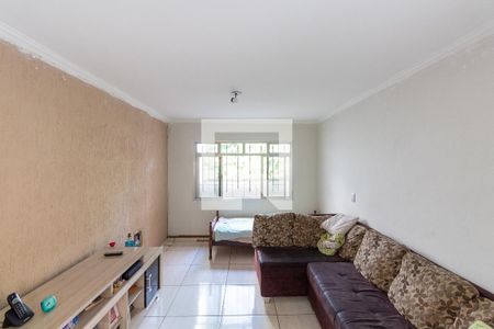 Sala de casa à venda com 4 quartos, 125m² em Jardim Santa Maria, São Paulo