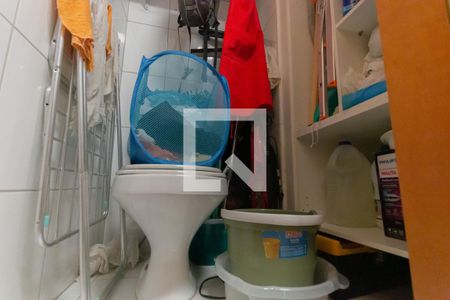 Apartamento à venda com 80m², 2 quartos e 2 vagasbanheiro 3