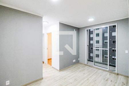 Sala de apartamento para alugar com 2 quartos, 41m² em Santo Amaro, São Paulo