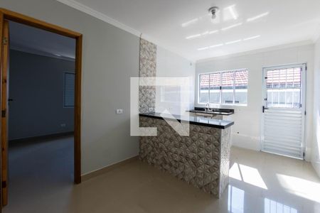 Sala/Cozinha de casa para alugar com 2 quartos, 50m² em Parque Independência, São Paulo