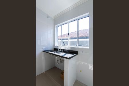 Sala/Cozinha de casa para alugar com 2 quartos, 50m² em Parque Independência, São Paulo