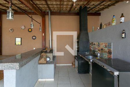 Casa à venda com 245m², 3 quartos e 3 vagasÁrea externa