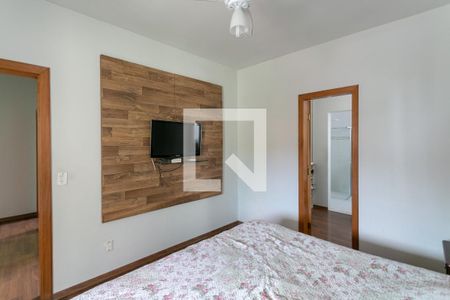 Casa à venda com 245m², 3 quartos e 3 vagasQuarto 3 - Suíte