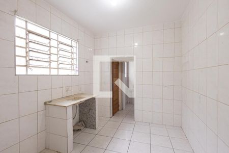 Cozinha de casa para alugar com 1 quarto, 37m² em Vila Sao Geraldo, São Paulo