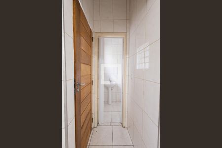 Cozinha de casa para alugar com 1 quarto, 37m² em Vila Sao Geraldo, São Paulo