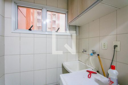 Apartamento à venda com 64m², 3 quartos e 1 vagaÁrea de serviço