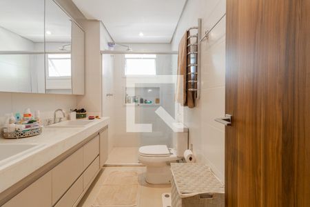 Apartamento à venda com 280m², 4 quartos e 4 vagasBanheiro Suíte 