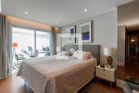 Suíte  de apartamento à venda com 4 quartos, 280m² em Vila Nova Conceição, São Paulo