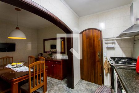 Casa à venda com 380m², 3 quartos e 6 vagasCopa/Cozinha