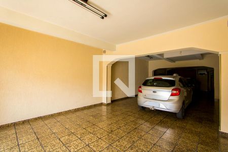 Casa à venda com 380m², 3 quartos e 6 vagasGaragem
