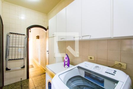 Casa à venda com 380m², 3 quartos e 6 vagasÁrea de serviço