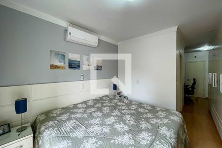 Casa à venda com 156m², 3 quartos e 4 vagasSuíte