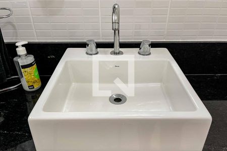 Casa à venda com 156m², 3 quartos e 4 vagasBanheiro