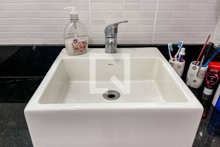 Casa à venda com 156m², 3 quartos e 4 vagasBanheiro da Suíte