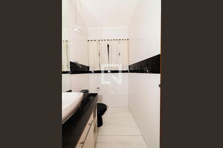 Casa à venda com 360m², 3 quartos e 2 vagasLavabo