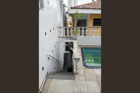 Casa à venda com 195m², 3 quartos e 5 vagasQuintal