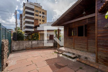 Casa à venda com 120m², 2 quartos e 4 vagasQuintal