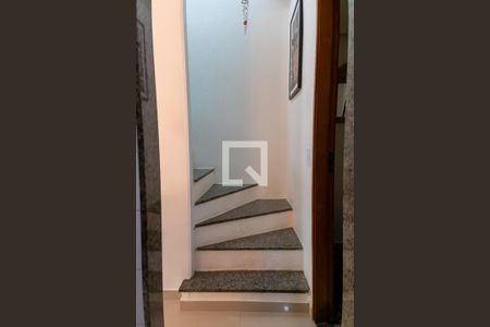 Escada de casa de condomínio à venda com 3 quartos, 82m² em Méier, Rio de Janeiro