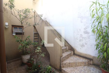Casa à venda com 100m², 3 quartos e 2 vagasQuintal 