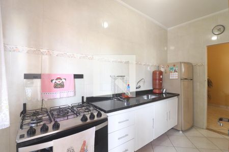 Casa à venda com 100m², 3 quartos e 2 vagasCozinha 